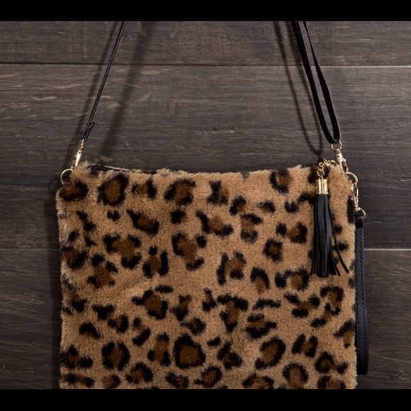 Vegan Fur Crossbody Purse - Picture 3 of 6